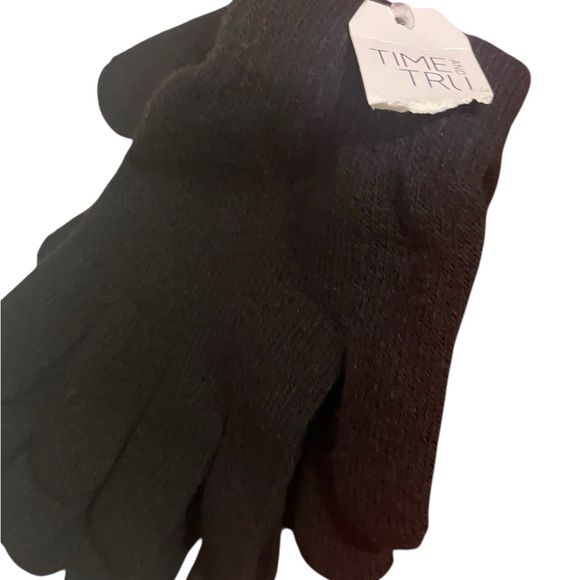 Calvin Klein Red Scarf and Time and Tru‎ gloves set - Picture 6 of 6